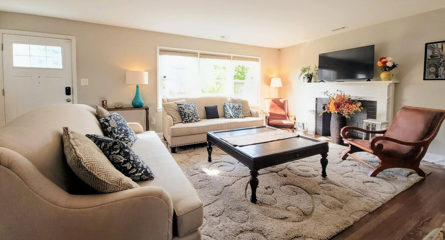 Main Living Room Main Living Room